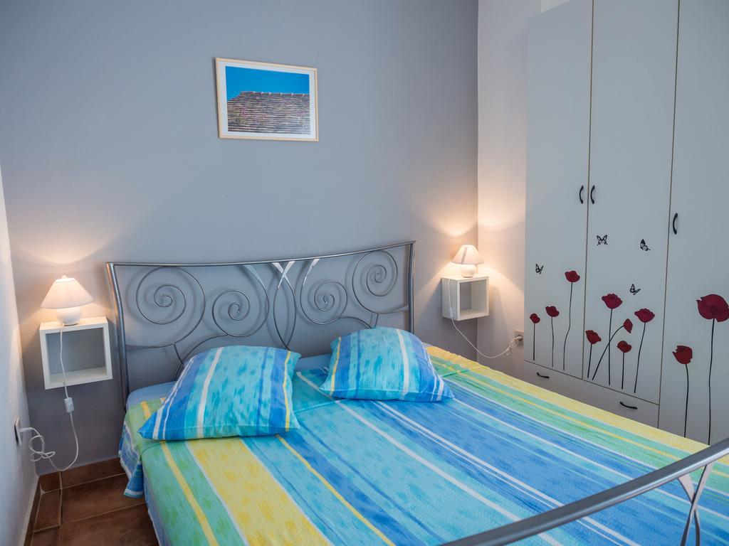 Apartments Viskovic Hvar Town Room photo